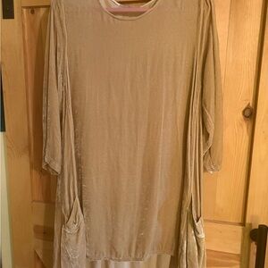 Cut Loose Tan Women's Tunic Top